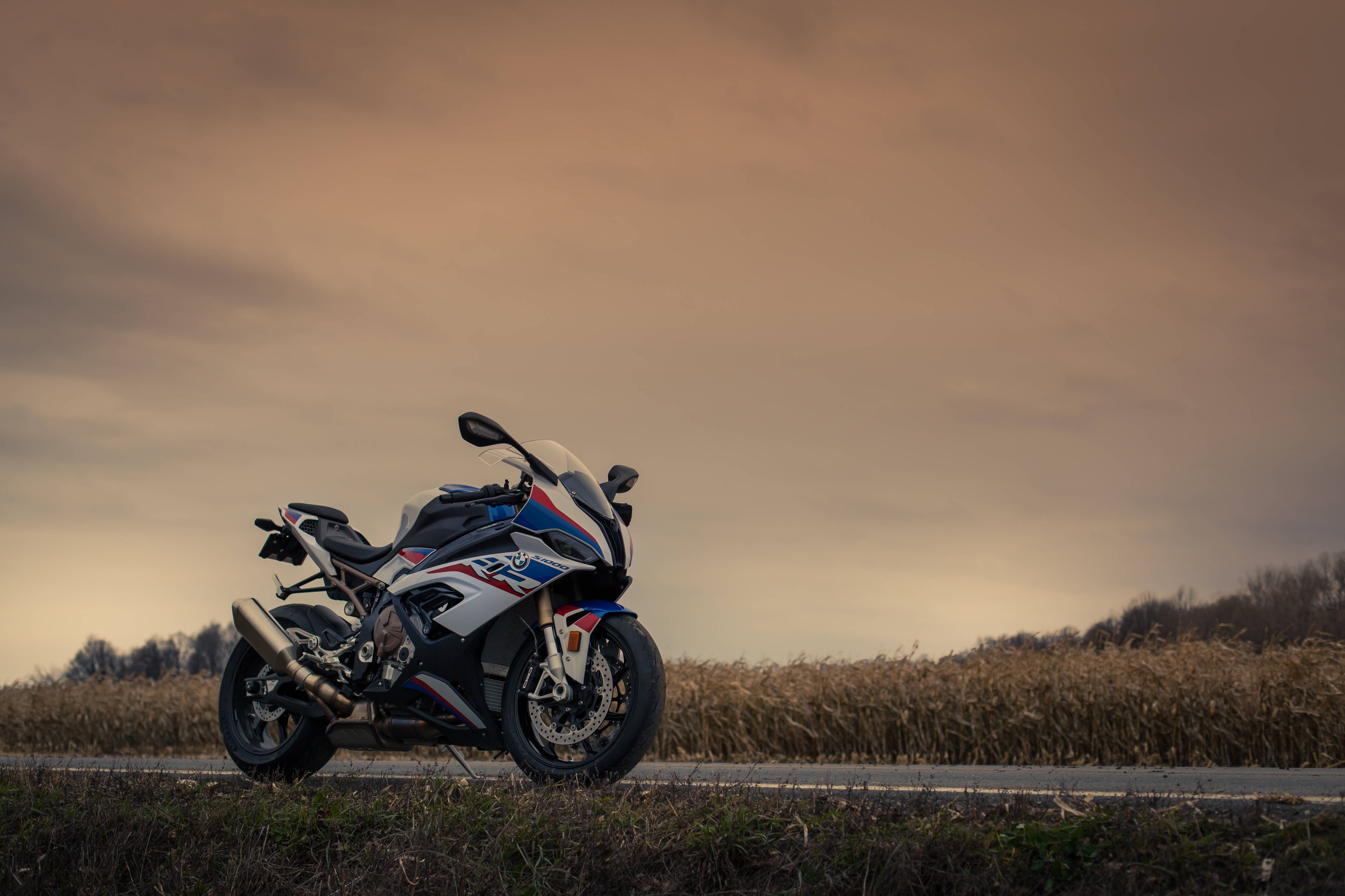 Синьо червено бяло BMW 1920x1080 мотоциклет Тапет