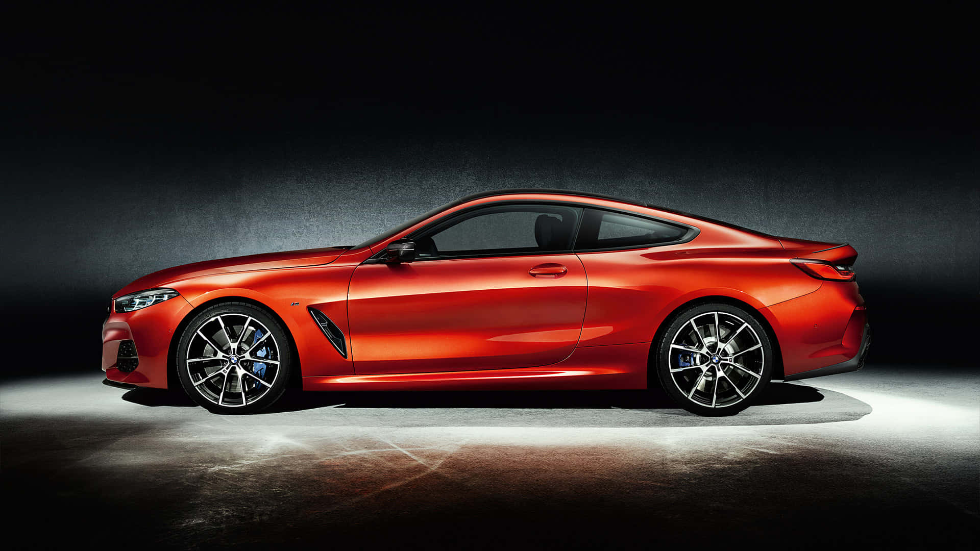 Страничен профил на BMW M8 1920x1080 M Series фон Тапет