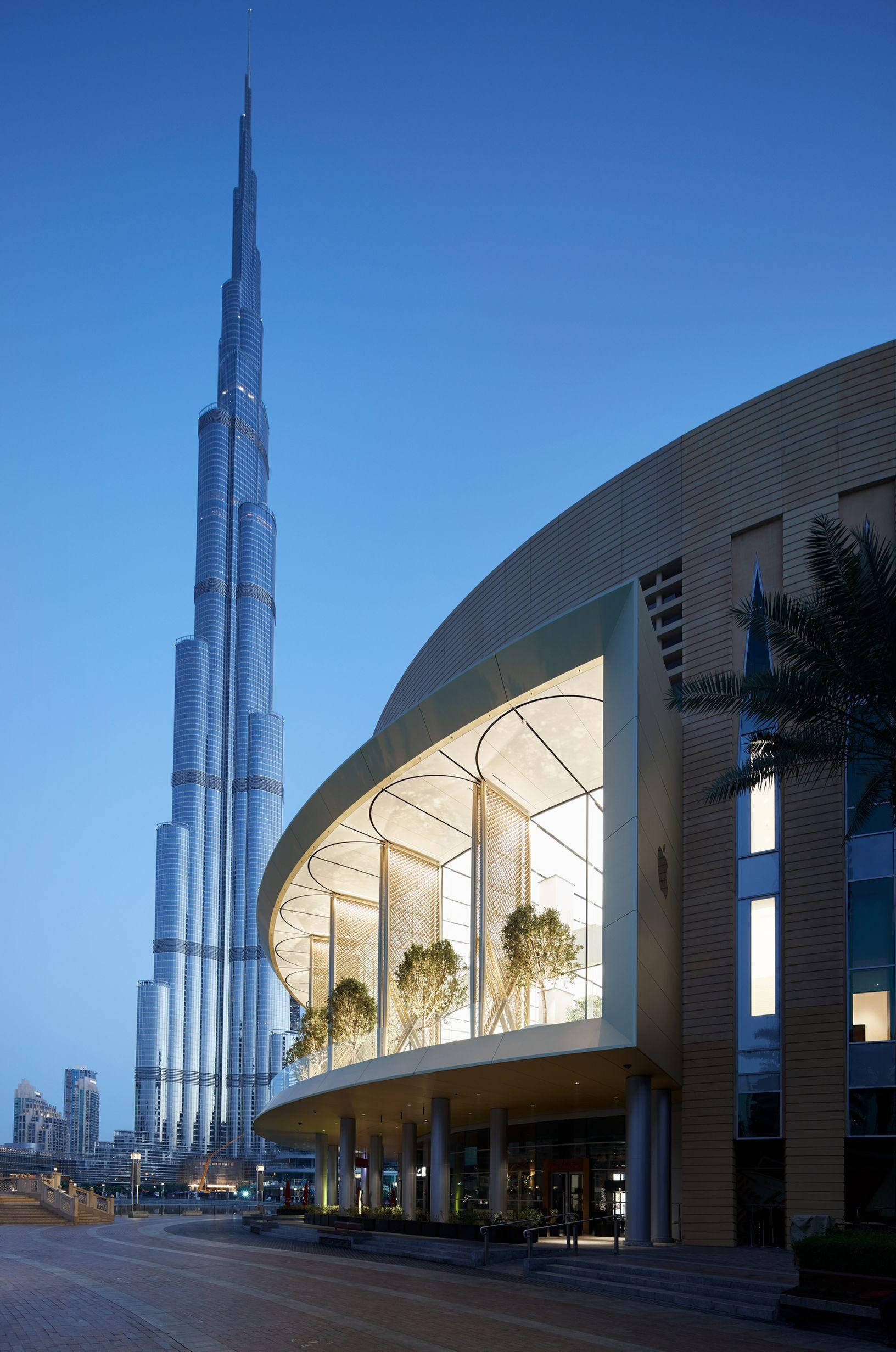 Търговски център Mall Apple Dubai Тапет