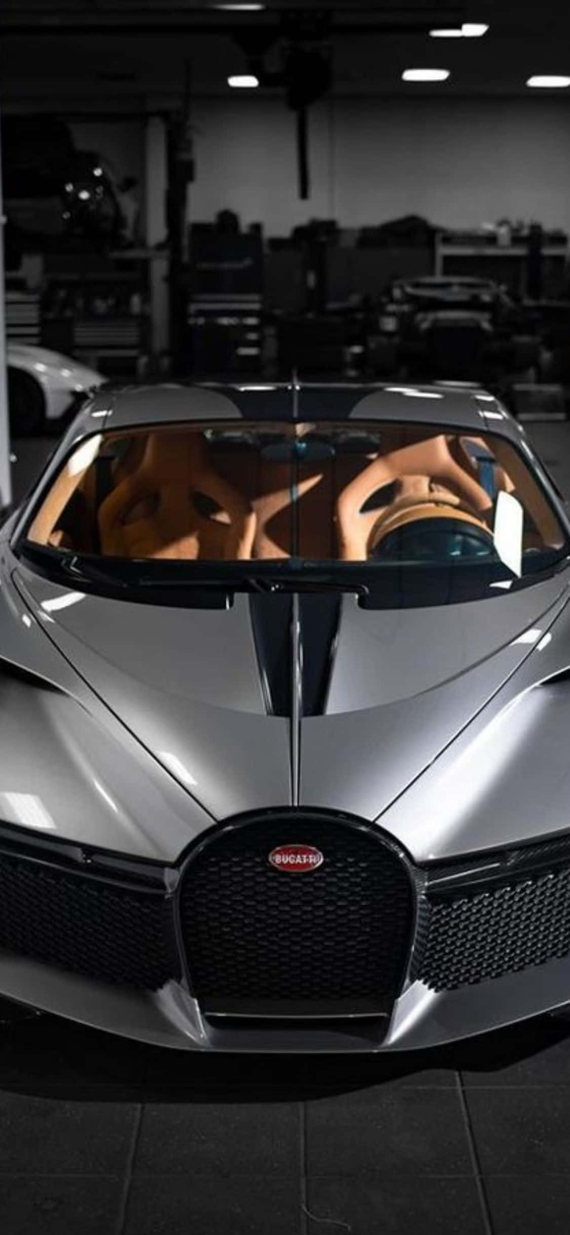 Уникален лукс: изследвайте света с персонализиран iPhone Xs и Bugatti Тапет