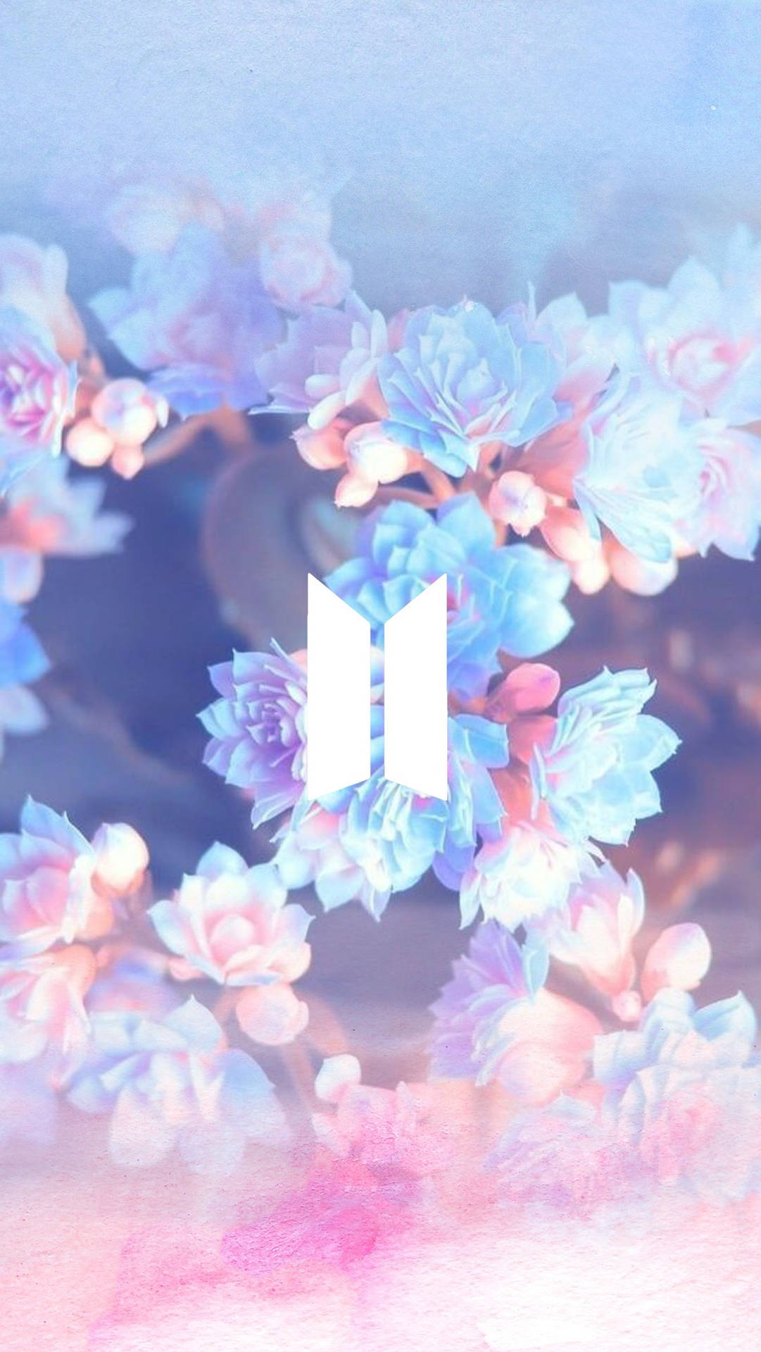 Тапет с цветно BTS лого