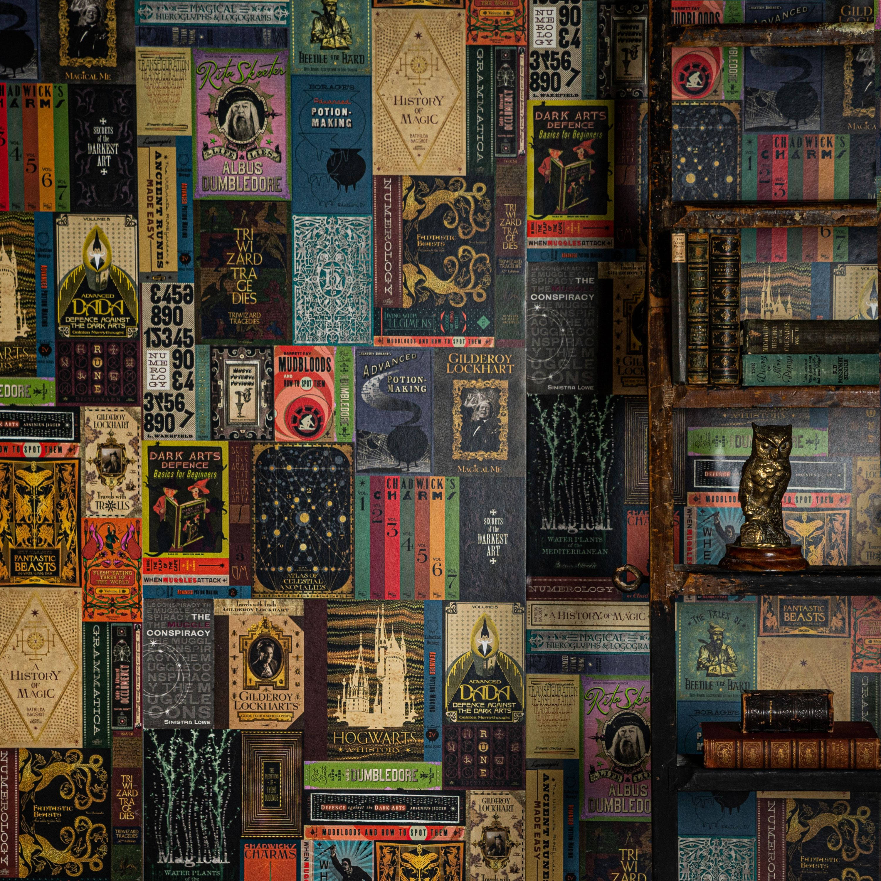 Цифрова илюстрация на различни корици на книги Тапет