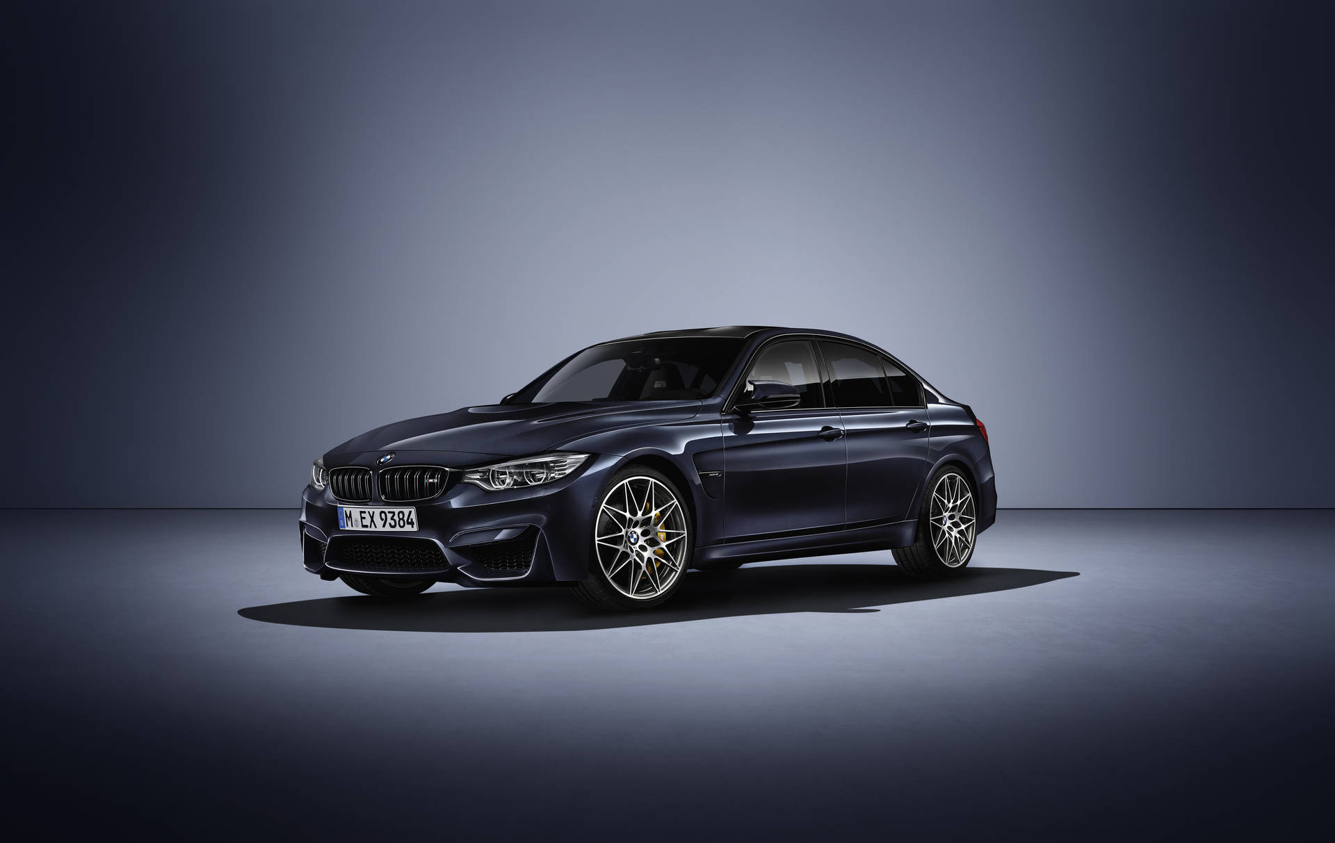 Черно BMW M3 30 Jahre Edition в прожектор тапет
