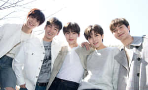 nuest — Kpop GIF Тапет