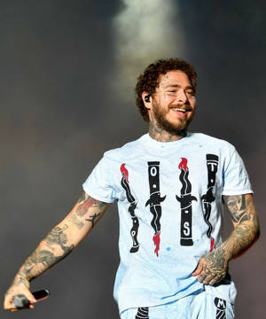 Тапет Post Malone на фестивала Sziget 2019 — Motorola Razr Ultra 2026 Тапет