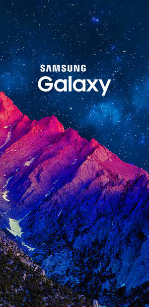 Samsung Galaxy J6 осветява здрачните планински върхове