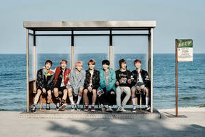 Готина тапет за лаптоп BTS Spring Day