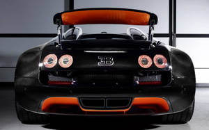 Тапет Задна част на Bugatti Veyron