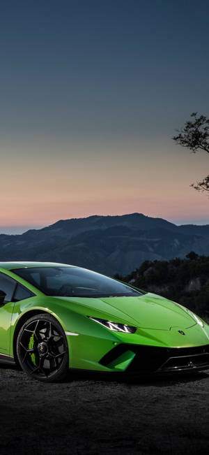 4k Lamborghini Iphone — iPhone 13 Mini Тапет