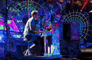 Крис Мартин Mylo Xyloto
