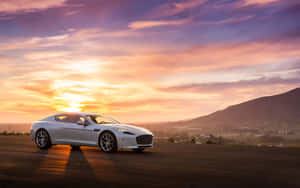 Луксозен спортивен автомобил Aston Martin Rapide S — Steam Deck Тапет