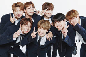 Мирен знак Готина BTS лаптоп