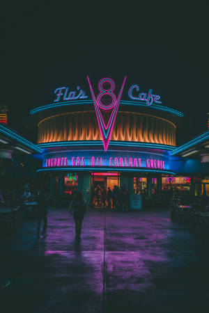 Оживлена атмосфера в кафетерий Flo's V8 в Disney California Adventure Park — Нощ Тапет