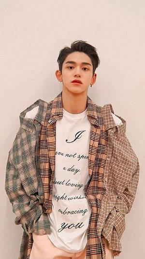 Половина Поло Nct Lucas — Kpop GIF Тапет