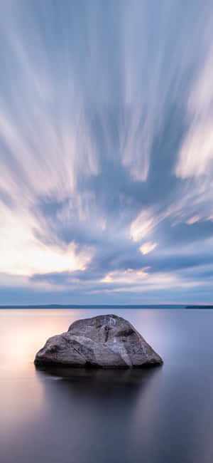 Самотна скала природен фон — Samsung Galaxy S20 Тапет