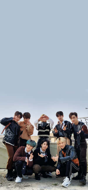 Феликс Stray Kids — Motorola Edge 60 Neo Тапет