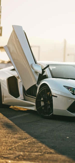 iPhone XS Max фон Lamborghini — Galaxy F36 Тапет