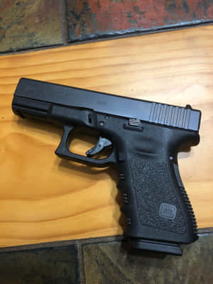 Снимки на Glock 19 — iPad Pro 13 Тапет